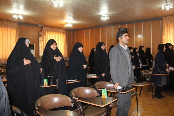 برگزاری برنامه روشنگری به مناسبت دهه بصیرت 