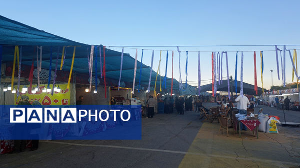 یاقوت سرخ اراک در جشنواره انار به نمایش درآمد