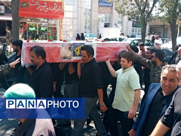 تشییع پیکر پرافتخار شهید علی اکبر صانعی جانباز ۷۰ درصد جنگ تحمیلی