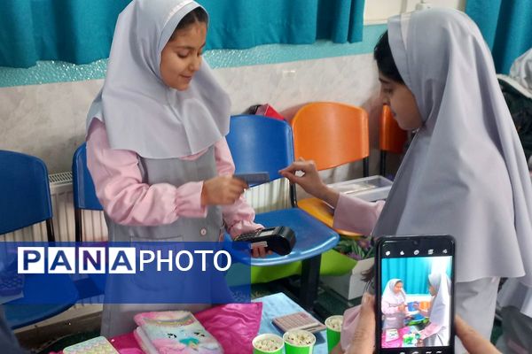 آیین سنتی یلدای ایرانی در مدارس اسلامشهر 