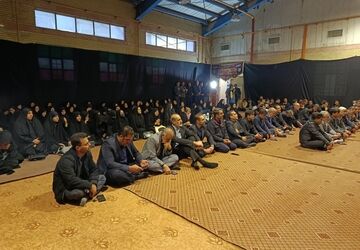 برگزاری باشکوه مراسم عزاداری شهدای مظهر اقتدار ایران در دورود