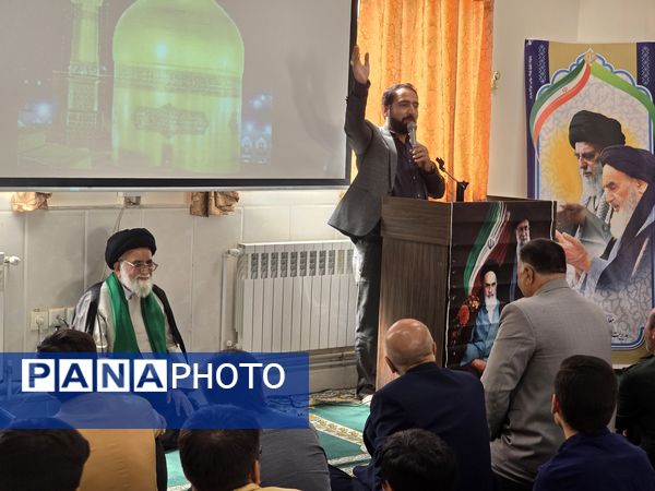 زنگ نماز در دبیرستان شاهد مالک اشتر نیشابور 