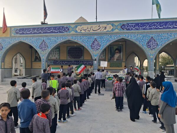مراسم عطرافشانی و گلباران قبور مطهر شهدا و شهید ابراهیم رضوی به‌‌مناسبت سالروز شهادت این شهید والامقام
