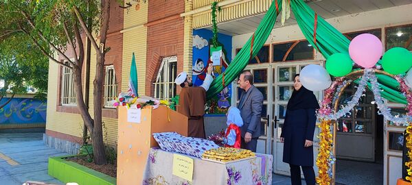 جشن شکوفه‌های سال تحصیلی جدید در شهرستان سملقان