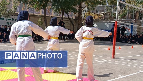 المپیاد ورزشی در دبیرستان کوثر فرهنگیان