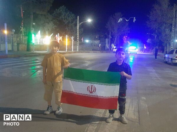 رژه جانفدایان و بسیجیان اسدآباد؛ جلوه‌ای از شکوه هفته دفاع مقدس