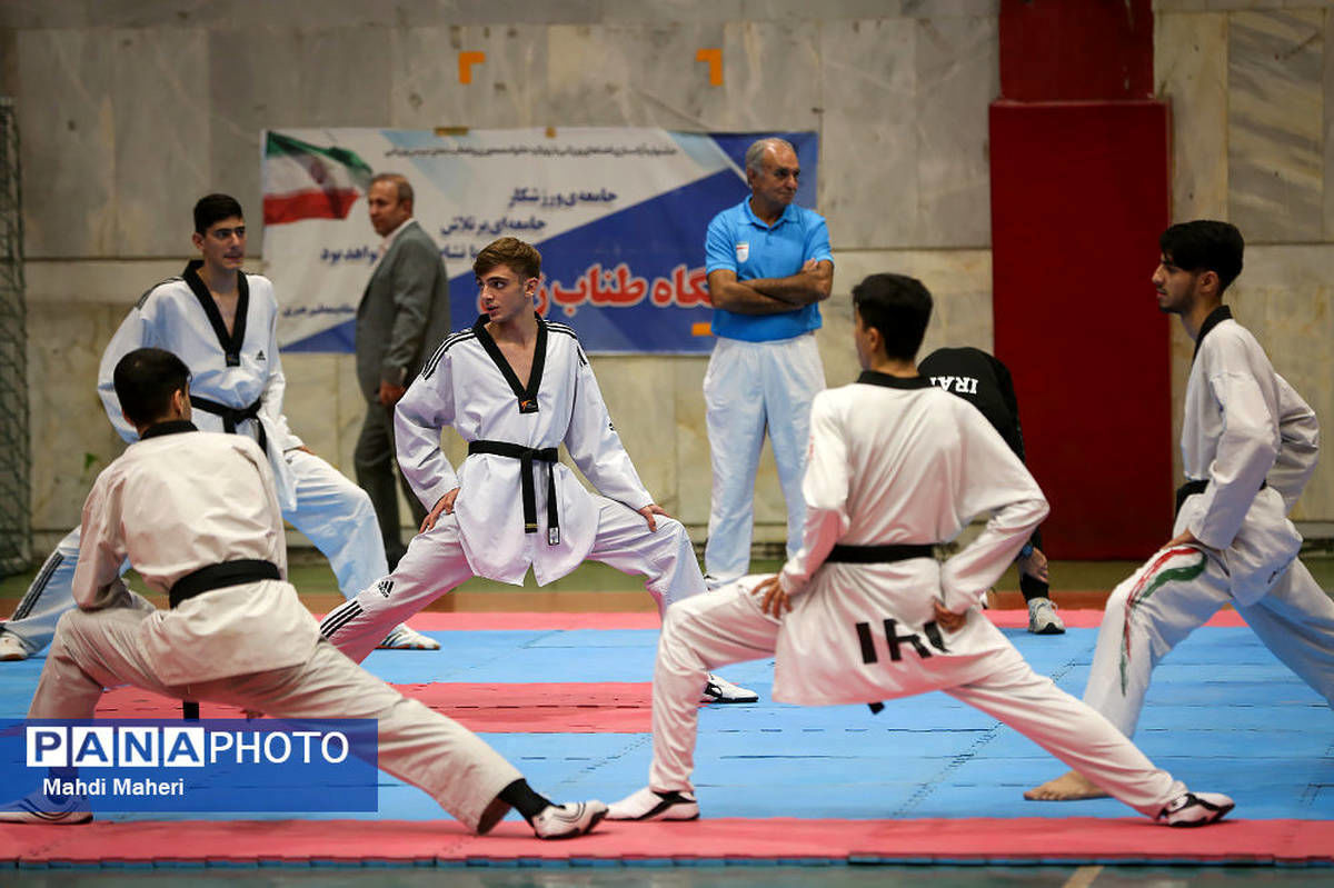 فدراسیون تکواندو در استفاده از ظرفیت دانش‌آموزان پیشگام است/ حفظ سرمایه‌های دانش‌آموزی آینده‌ای روشن برای ورزش قهرمانی رقم می‌زند