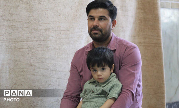 آیین عبادی و سیاسی نماز جمعه در خاتم