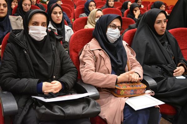 مراسم تقدیر از پژوهشگران برتر در بهارستان‌۲