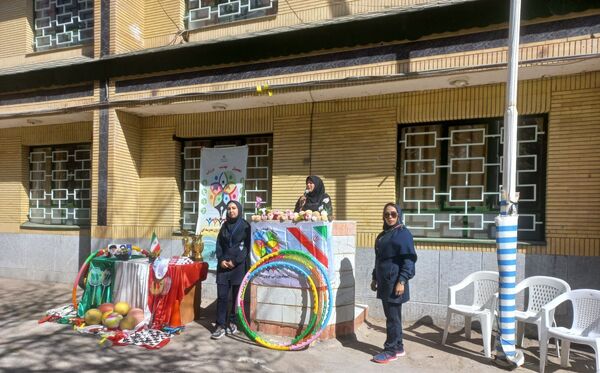 المپیاد ورزشی درون مدرسه ای در دبیرستان اژدر افشار 