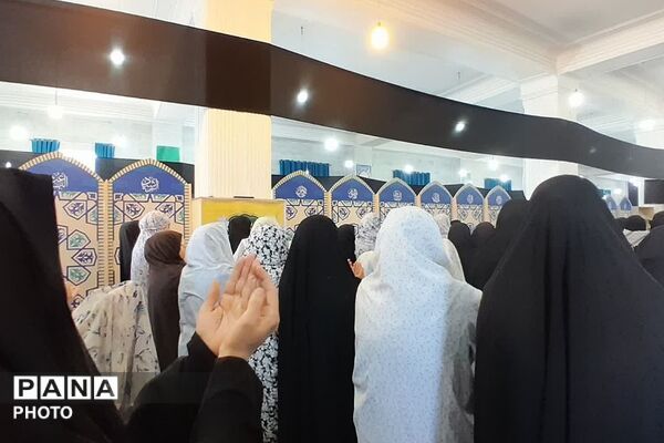 انزجار از تروریسم صهیونیستی ـ آمریکایی و تجدید عهد با راه رهبر شهید در نماز جمعه صباشهر