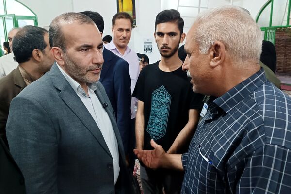بازدید استاندار کرمانشاه از چند شعبه اخذ رأی