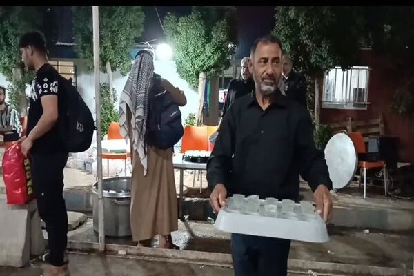خدمات‌رسانی به زائران در مرز شلمچه همچنان ادامه دارد