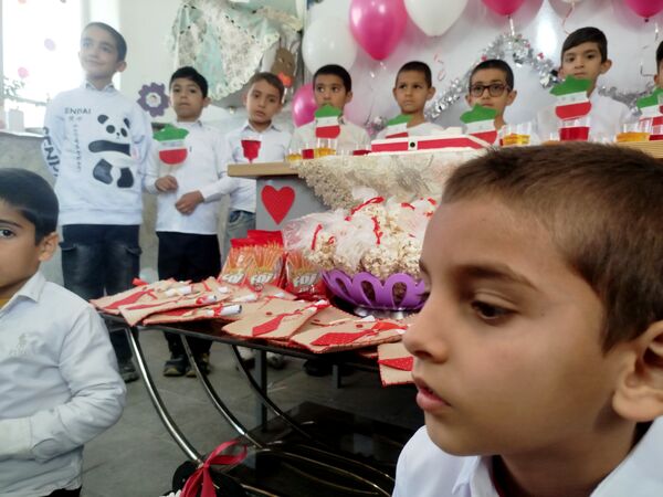 ایجاد فضای شاد وصمیمی در دبستان شهید عجمی فدافن