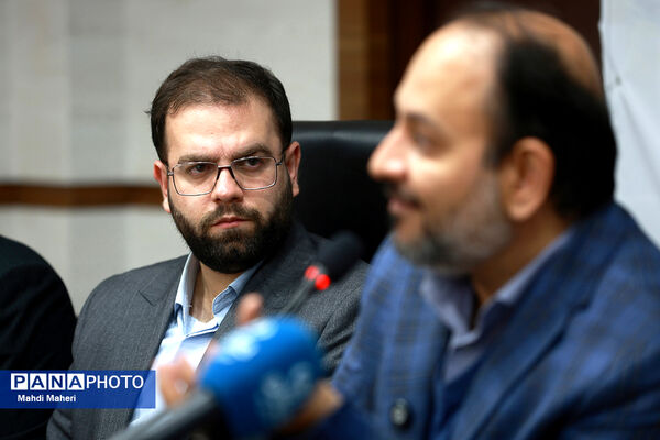 اولین نشست کارگروه تدوین سند دوازدهمین دوره مجلس دانش‌آموزی
