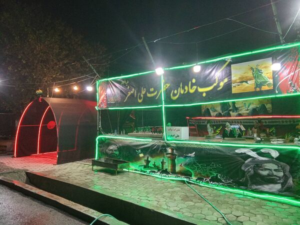 خیمهٔ دل‌ها بوی محرم می‌دهد