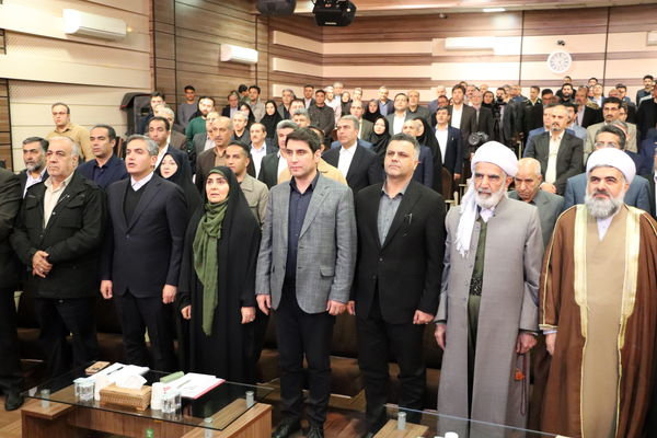  جلسه شورای توسعه و برنامه‌ریزی استان کردستان با حضور وزیر راه و شهرسازی 