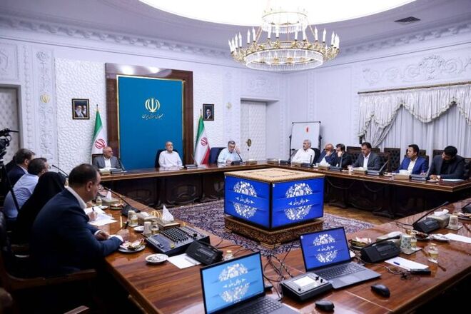 پزشکیان: شرایط کشور، تغییر رفتار در حوزه سلامت را الزامی کرده است


