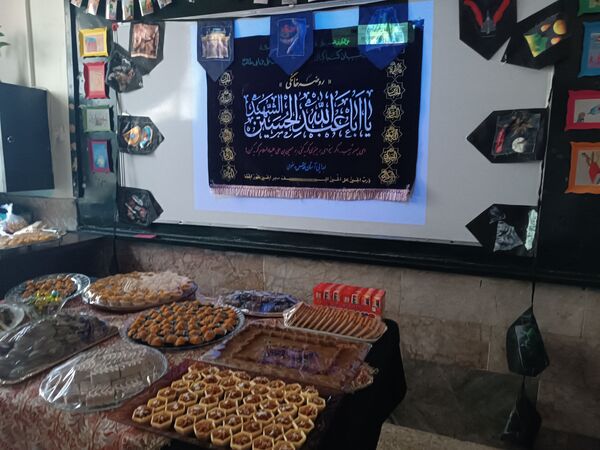 مراسم شهادت حضرت فاطمه (س) در دبستان شاهد کوثر ناحیه ۵ 