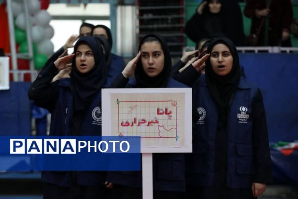 سالن شهید رجایی ورامین میزبان همایش یاوران انقلاب