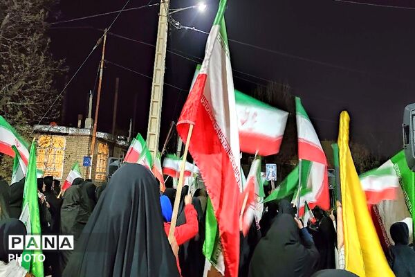 هستیم بر عهدی که بستیم تا آخر جان