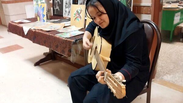جشنواره‌ امید فردا در مدرسه حاج مهدی رسولی 