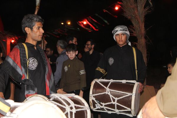 تئاتر دلدادگی در مکان سلسله الذهب نیشابور در شب هفتم محرم 