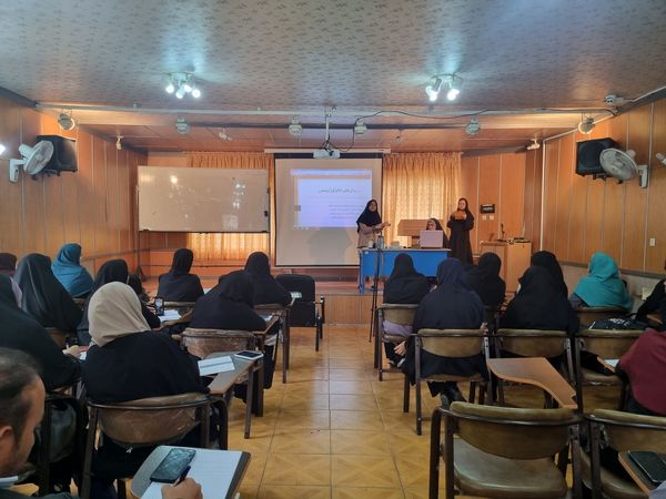 کارگاه دانش افزایی سرگروههای اجتماعات