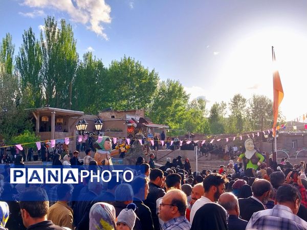 جشنواره ریواس در کوهسرخ