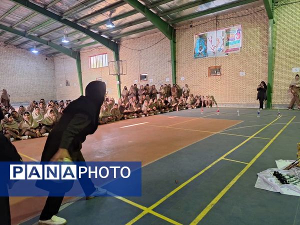 جشن پویایی و نشاط در مدرسه فاطمیه حاجی‌آباد