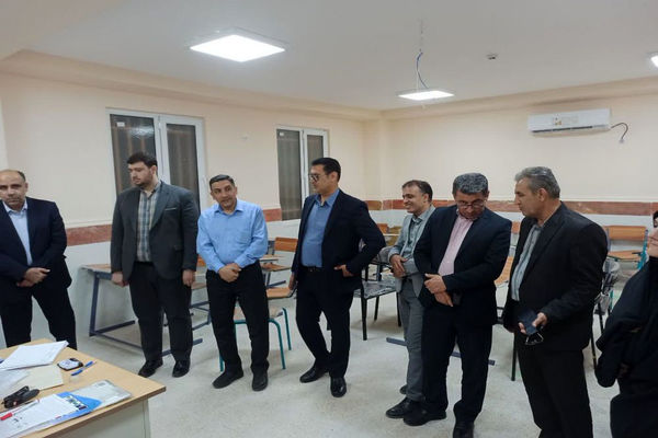 بازدید ناظران وزارتی و مدیرکل آموزش و پرورش استان بوشهر از حوزه ارزیابی آزمون استخدامی استان بوشهر