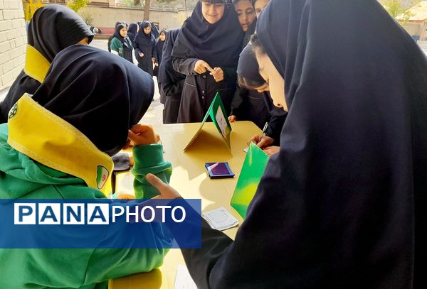 انتخابات شورای دانش‌آموزی در دبیرستان علی افشارنژاد ناحیه ۶ مشهد