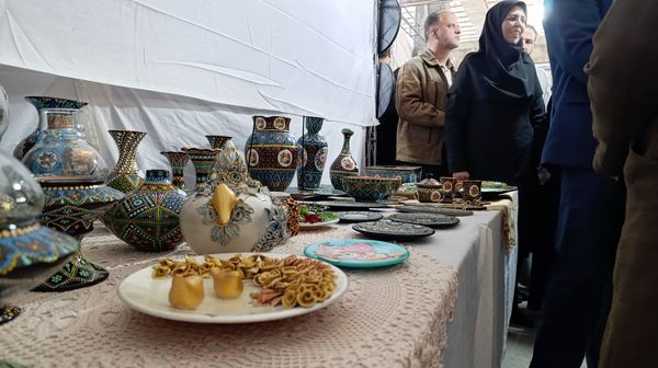 نمایشگاه دستاوردها و توانمندی بانوان روستایی در روستای بشرآباد