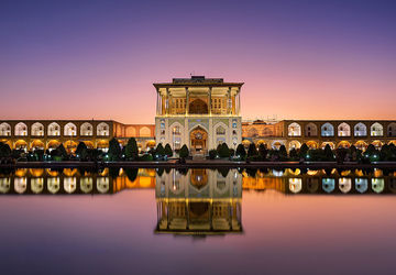 معرفی میدان نقش جهان اصفهان که امروزه به نام میدان امام معروف است