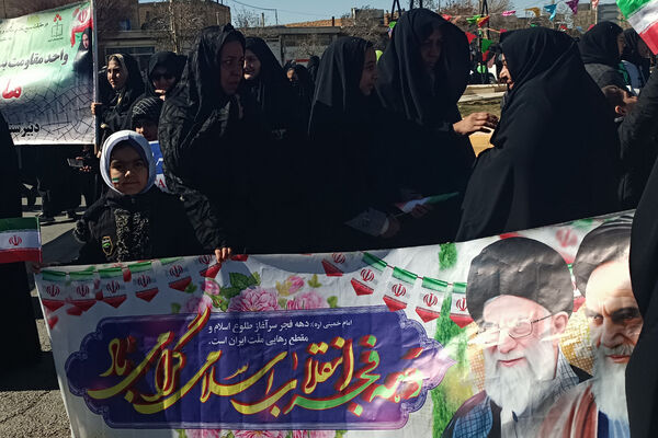 مردم شهر صغاد حامی آرمان‌های انقلاب با حضور در راهپیمایی ۲۲ بهمن