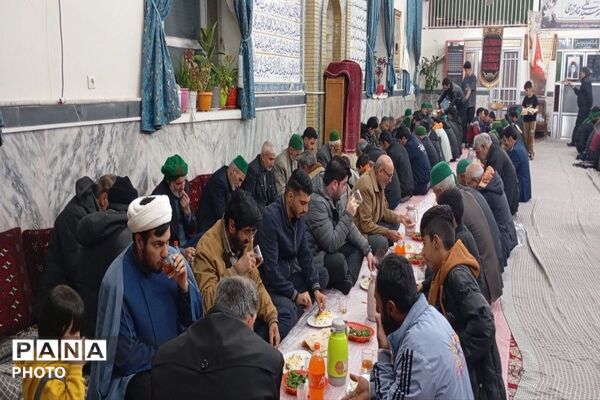 ضیافت افطاری همراه با نماز جماعت مغرب و عشاء در مسجد جامع شهر بار 
