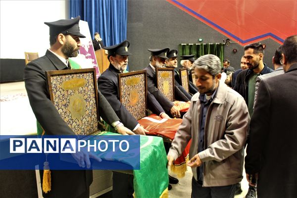 همایش مربیان تربیتی و مشاوران جهادی آموزش و پرورش قم