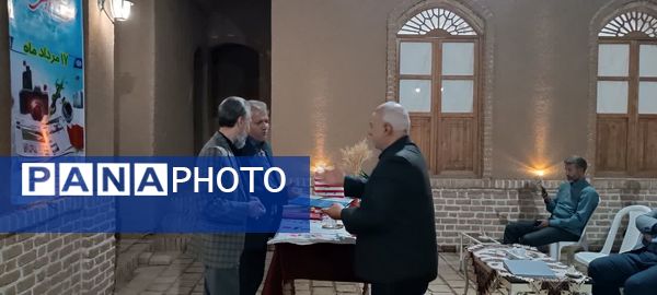 مراسم تقدیر از خبرنگاران شهرستان خلیل‌آباد