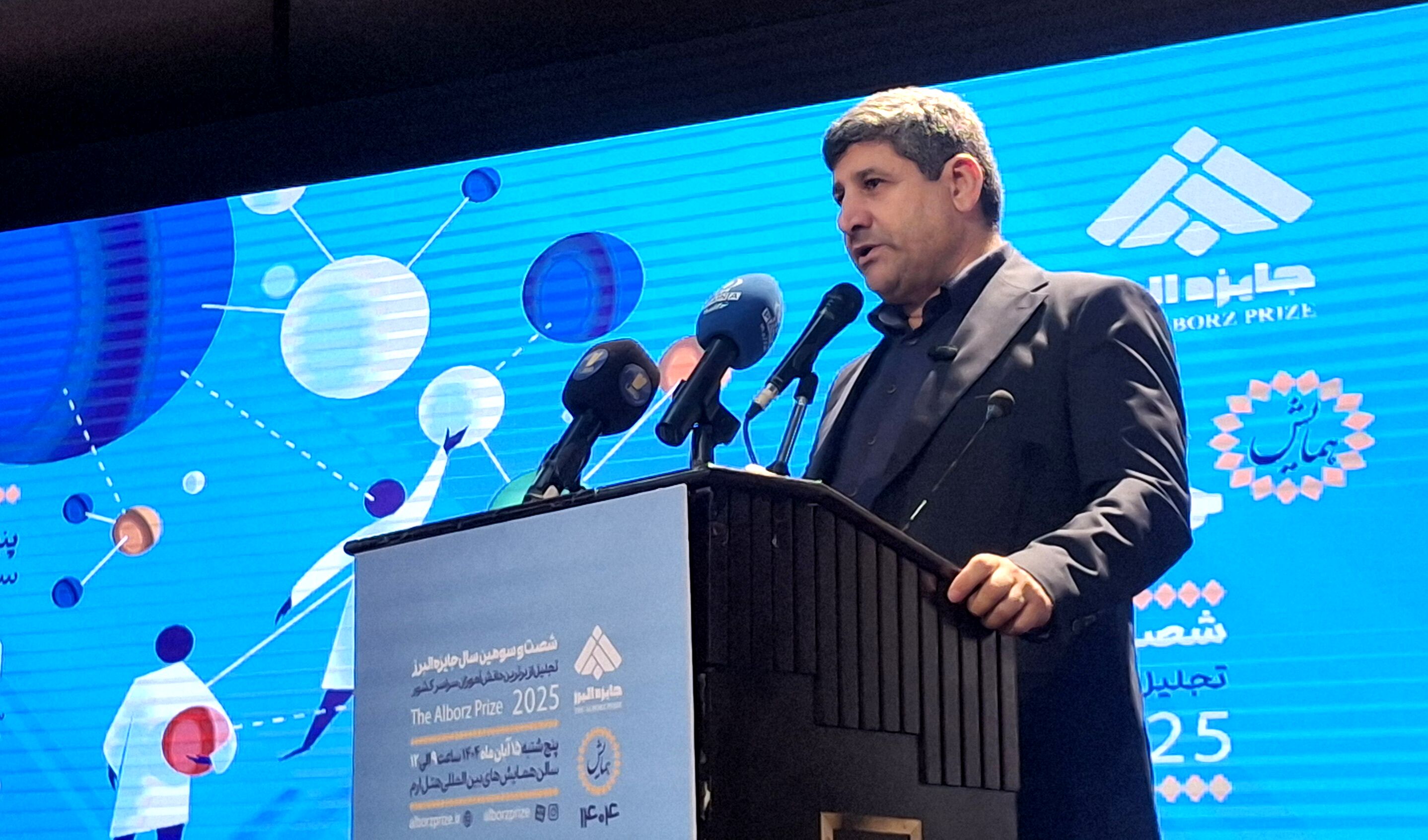 نسل جدید بشارتی برای تداوم مسیر پیشرفت کشور است