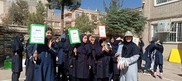 المپیاد ورزشی در دبیرستان کوثر فرهنگیان