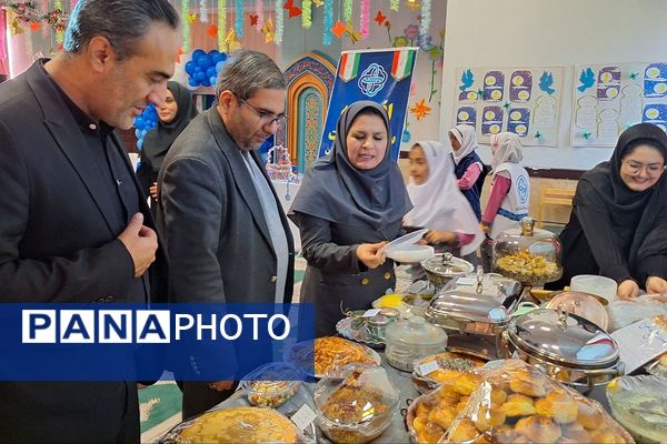 افتتاحیه طرح «سفیران سلامت» در دبستان الهام حاجیان ناحیه دو شهرری 