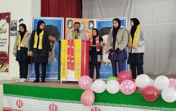 دوره‌های آموزشی یاور مربیان؛ گامی برای توانمندسازی دانش‌آموزان پیشتاز