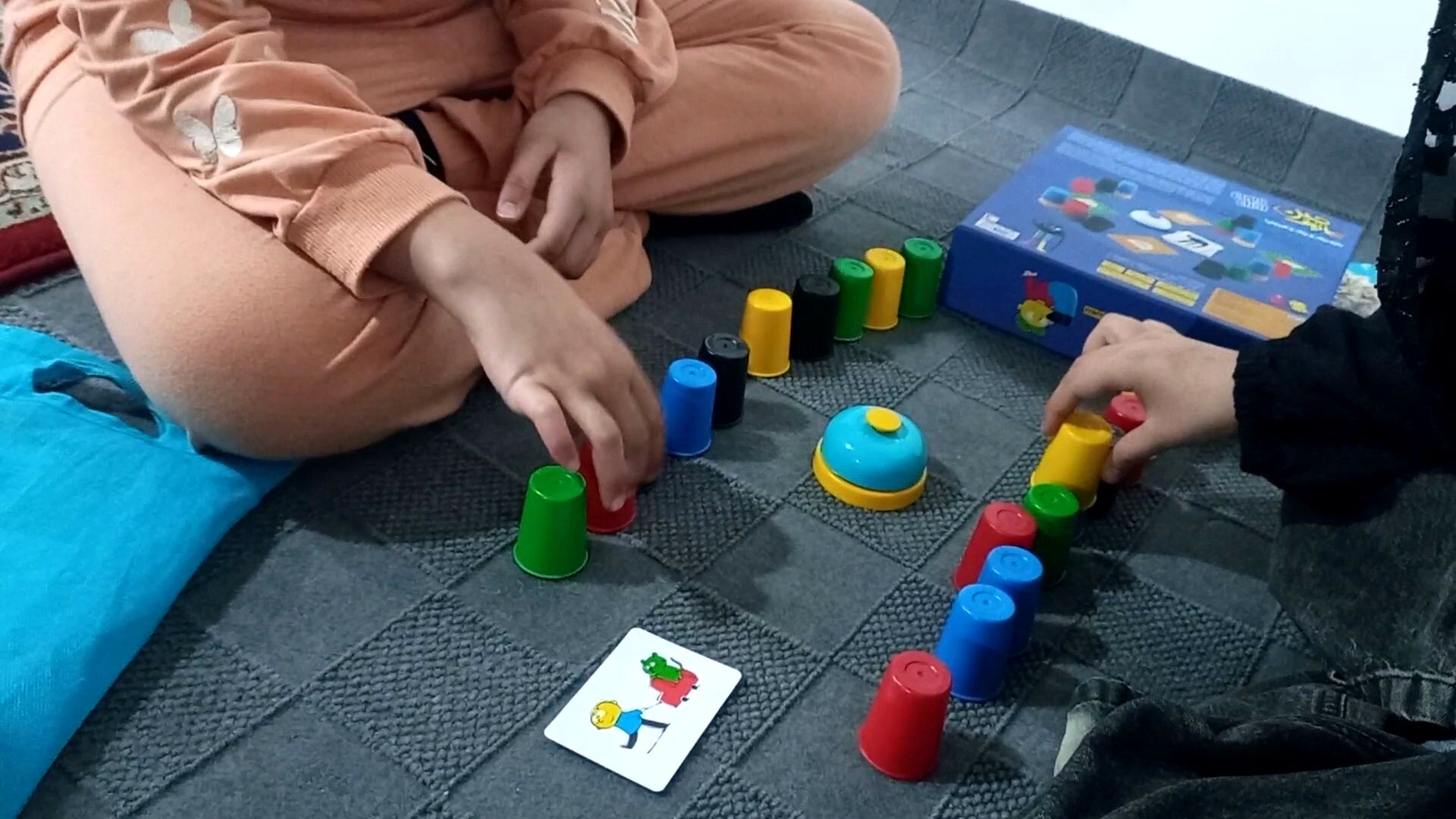  حضور دانش آموزان وکودکان در مجموعه فرهنگی آدینه شهر بار