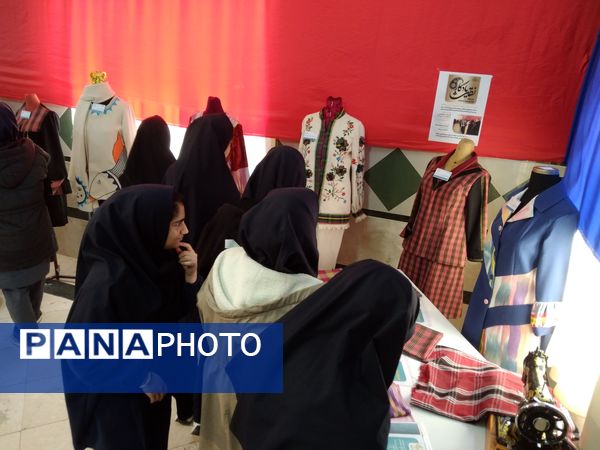 جشنواره دانش‌آموزی نقش یادگار در یزد