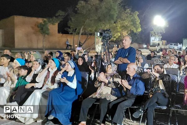 جشنواره «خنکای شیراز» در قصردشت