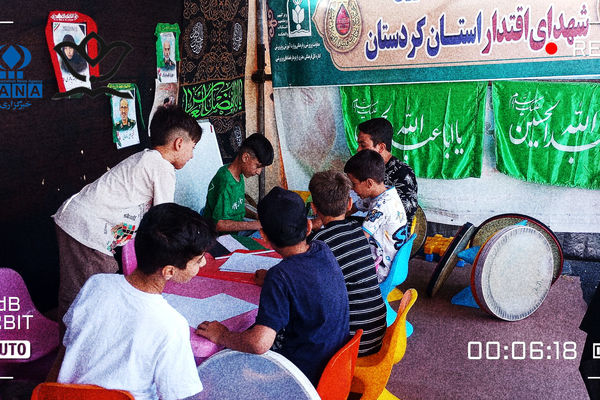 دانش‌آموزان دهگلانی در موکب باب‌الحوائج هنرنمایی کردند  