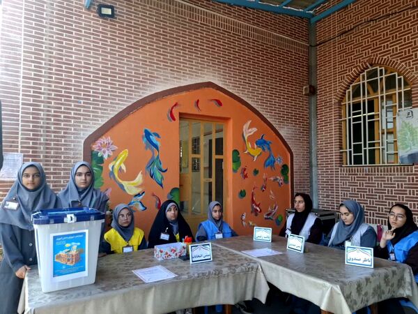 انتخابات شوراهای دانش‌آموزی در گلستان