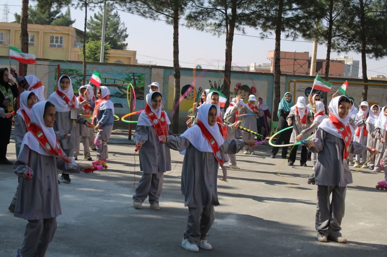 المپیاد ورزشی درون مدرسه ای در فاروج 