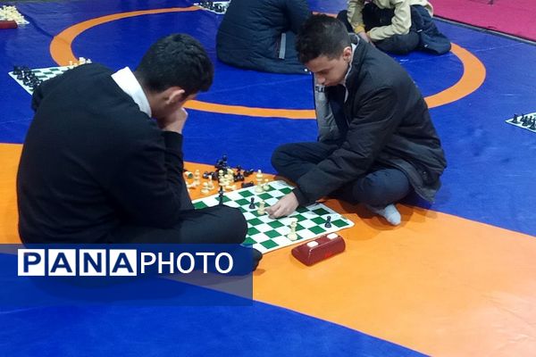 برگزاری مسابقات شطرنج دانش‌آموزی در بهارستان ۲