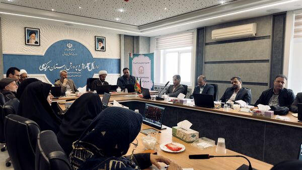 برگزاری اولین دوره‌ی توانمندسازی ‌مدرسان آموزش‌خانواده استان مرکزی با موضوع مهارت‌های دعوت فرزندان به نماز